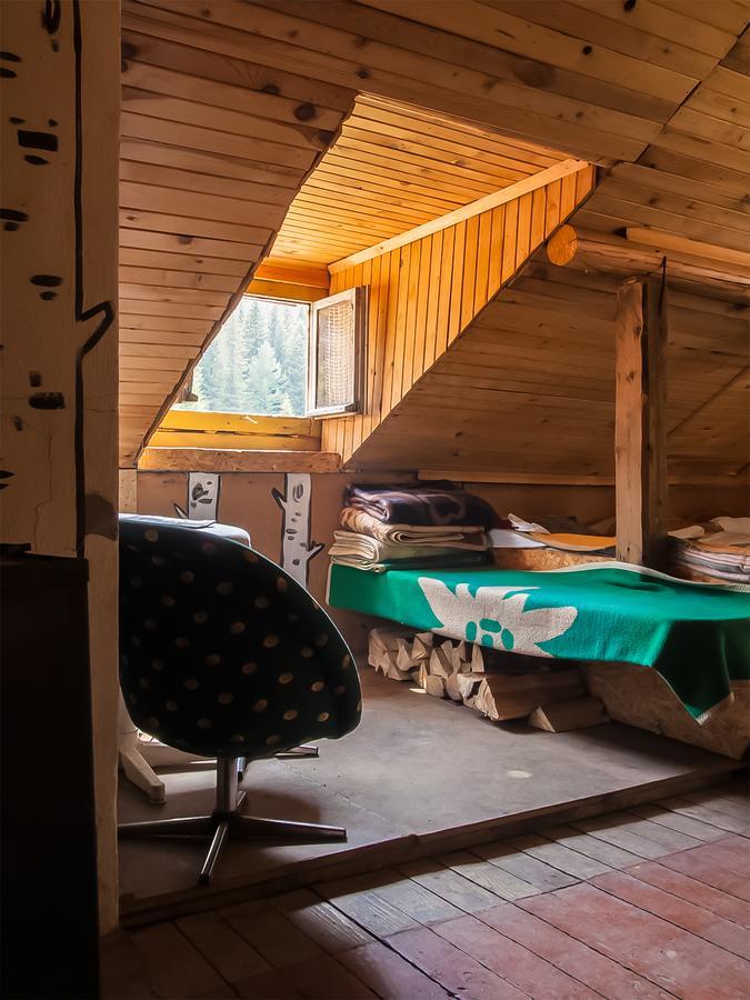 Lovna Hut Panichishte Exterior photo