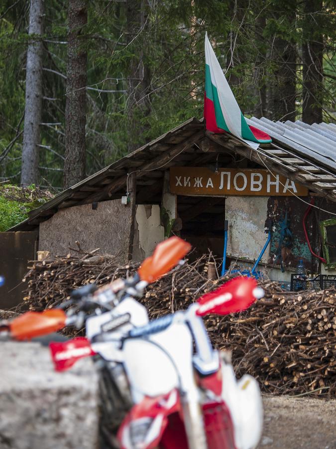 Lovna Hut Panichishte Exterior photo