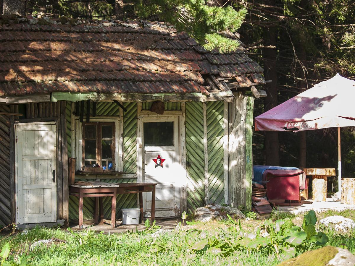 Lovna Hut Panichishte Exterior photo