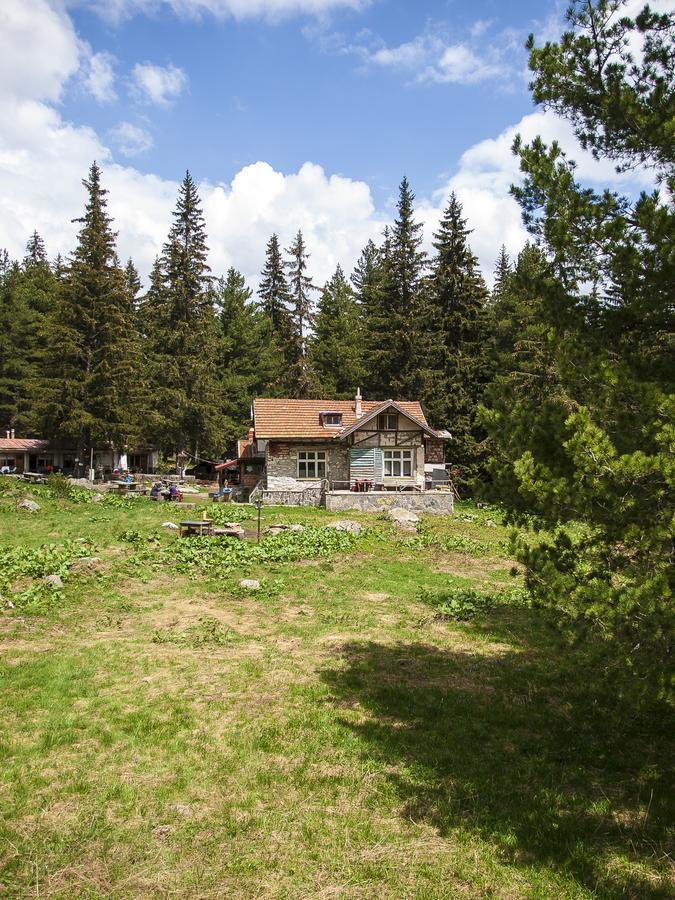 Lovna Hut Panichishte Exterior photo
