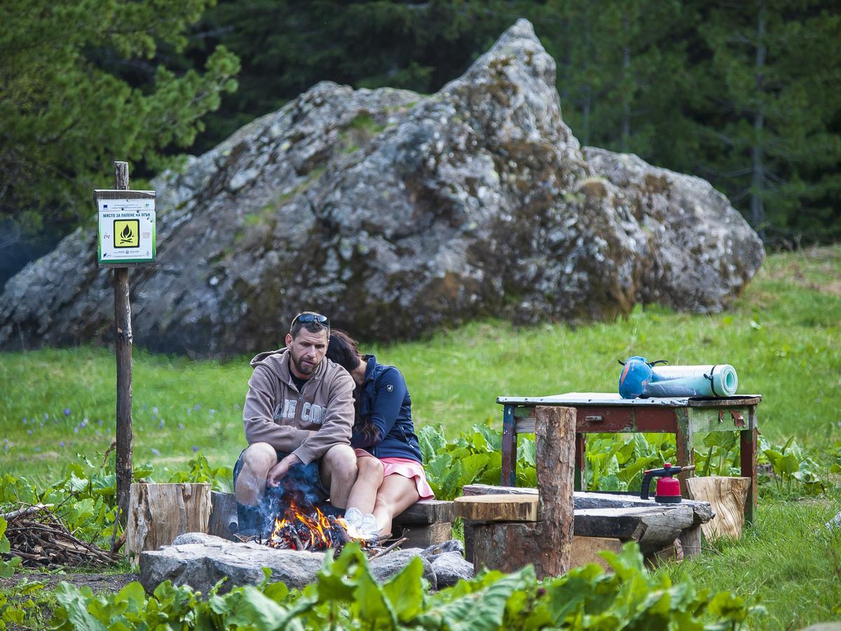 Lovna Hut Panichishte Exterior photo